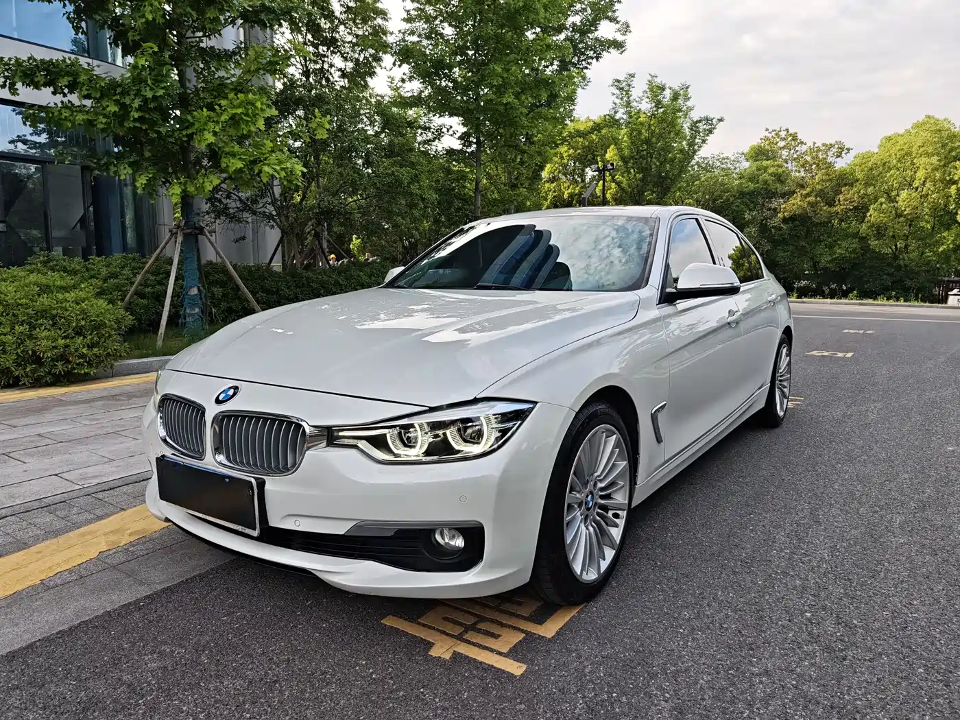 BMW 3 Series 2018 320Li Fashion Style фото 4