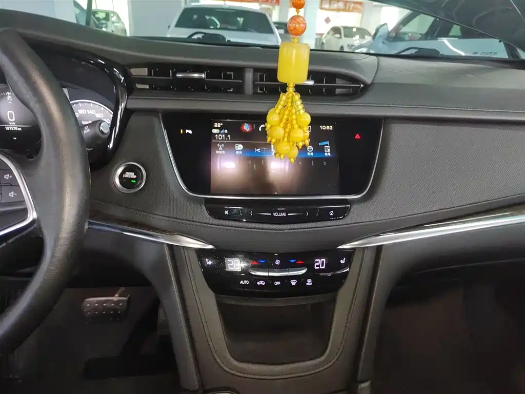 Cadillac XT5 2018 25T Luxury фото 13