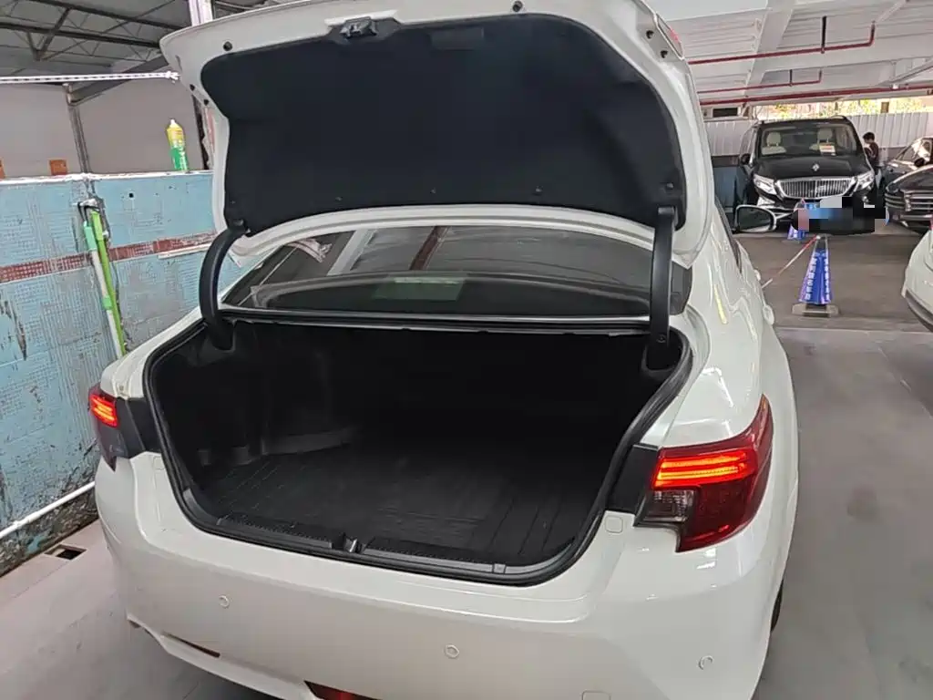 Toyota Reiz 2017 2013 2.5S Elite Edition