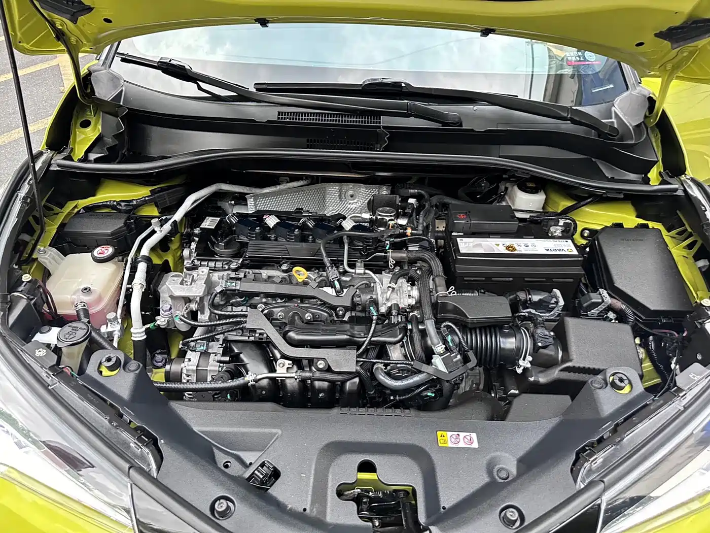 Toyota C-HR 2020 2020 Model 2.0L Leading