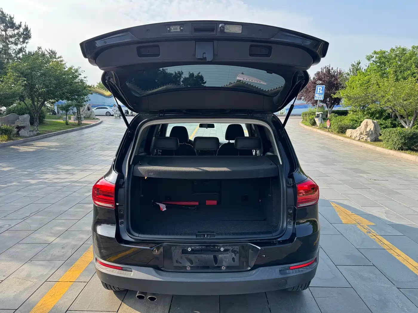 Volkswagen Tiguan 2016 Model 300TSI Automatic 2WD Trend Edition фото 18