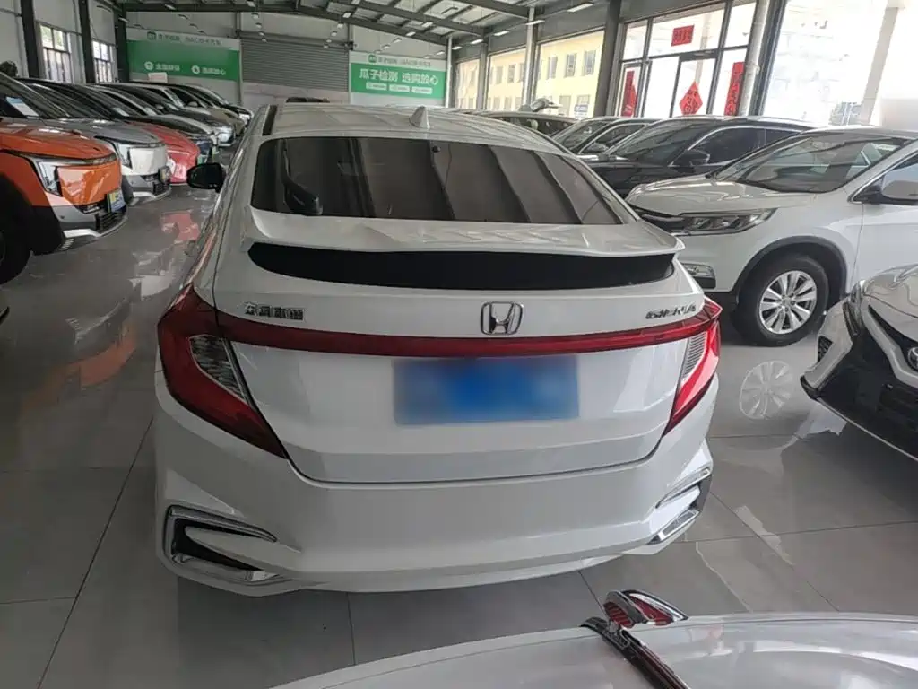 Honda Gienia 2018 2017 1.5L CVT Comfort Edition