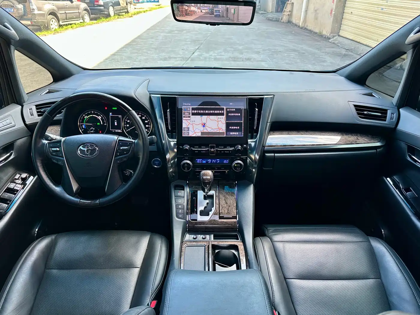 Toyota Alphard 2021 Hybrid 2.5L Premium фото 11