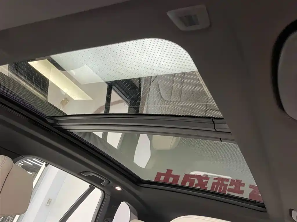 BMW X5 (Import) 2019 xDrive40i Exclusive M Sport Package фото 12