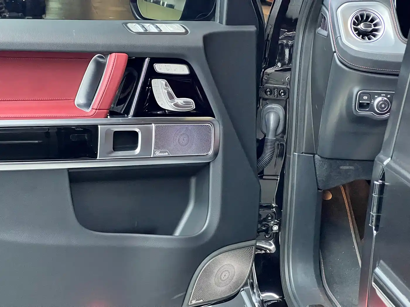 Mercedes-Benz G-Class AMG 2025 AMG G 63 фото 12