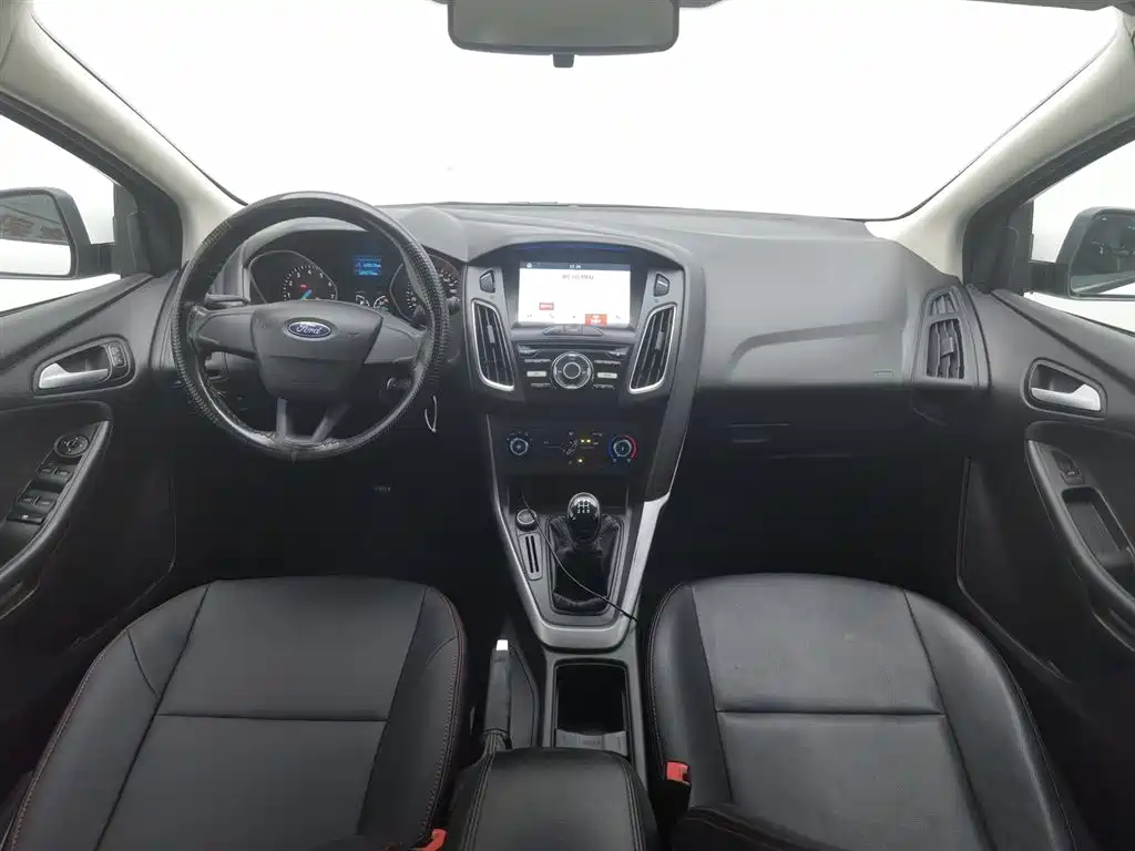 FORD FOX