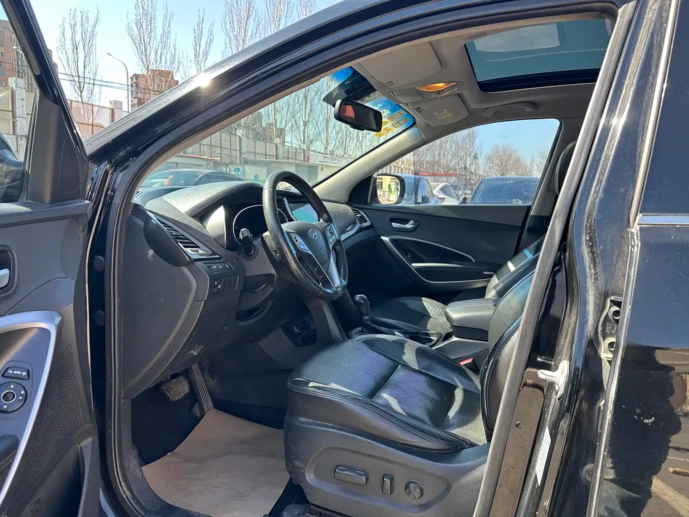 Hyundai Santa Fe 2013 Model 2.4L Automatic 2WD Smart фото 10