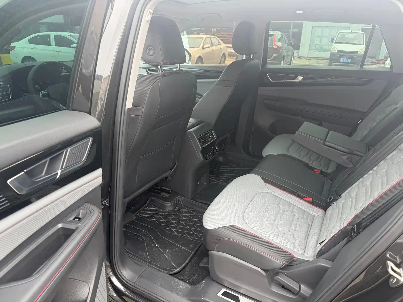Volkswagen Teramont 2022 Teramont X 380TSI 4MOTION Premium Luxury фото 8