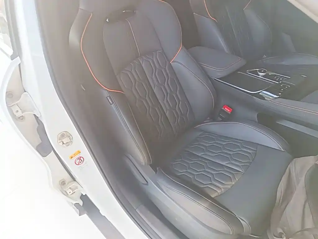 Changan UNI-T 2022 2022 2.0T Premium