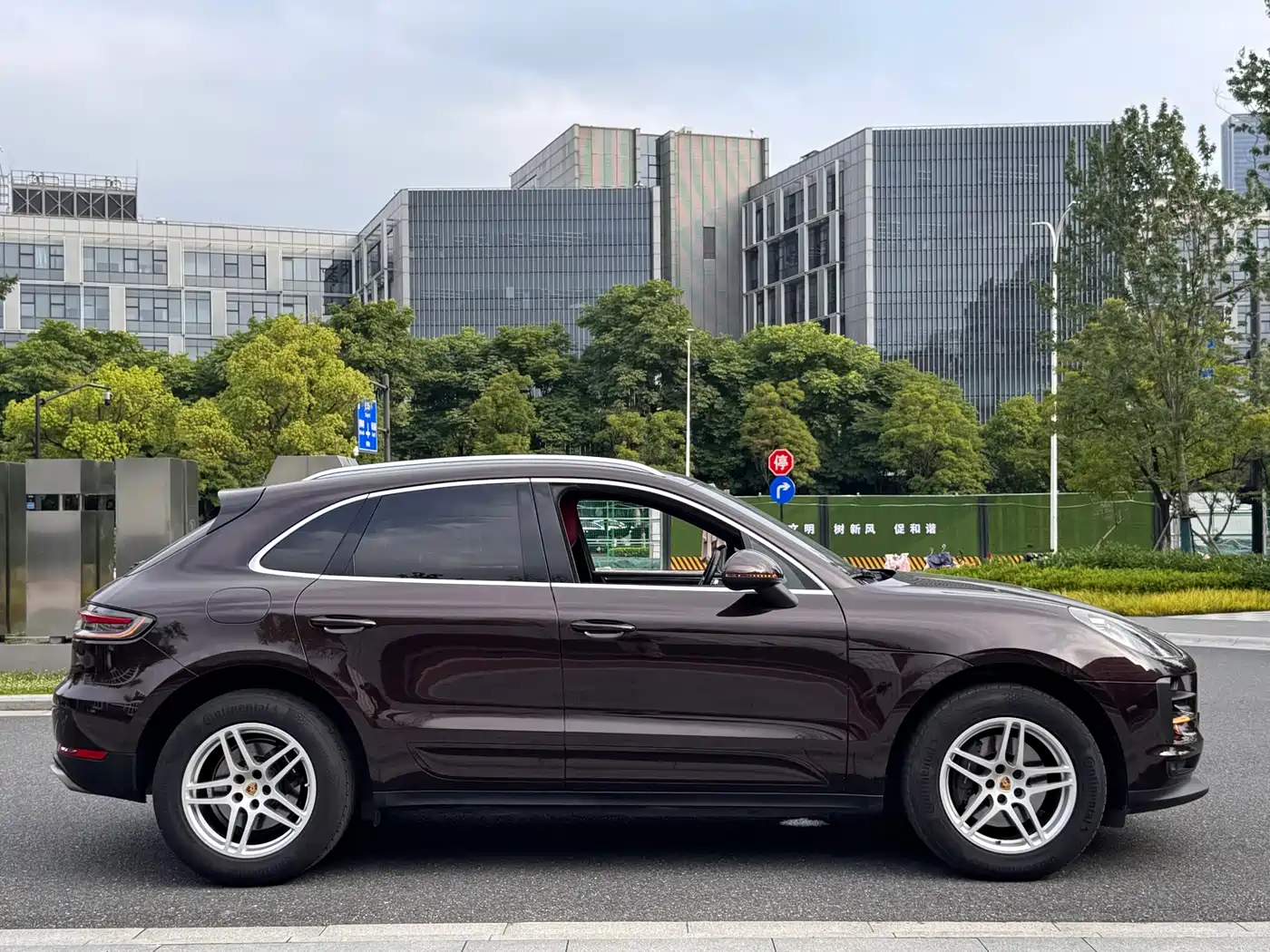 Porsche Macan 2018 Macan 2.0T фото 4