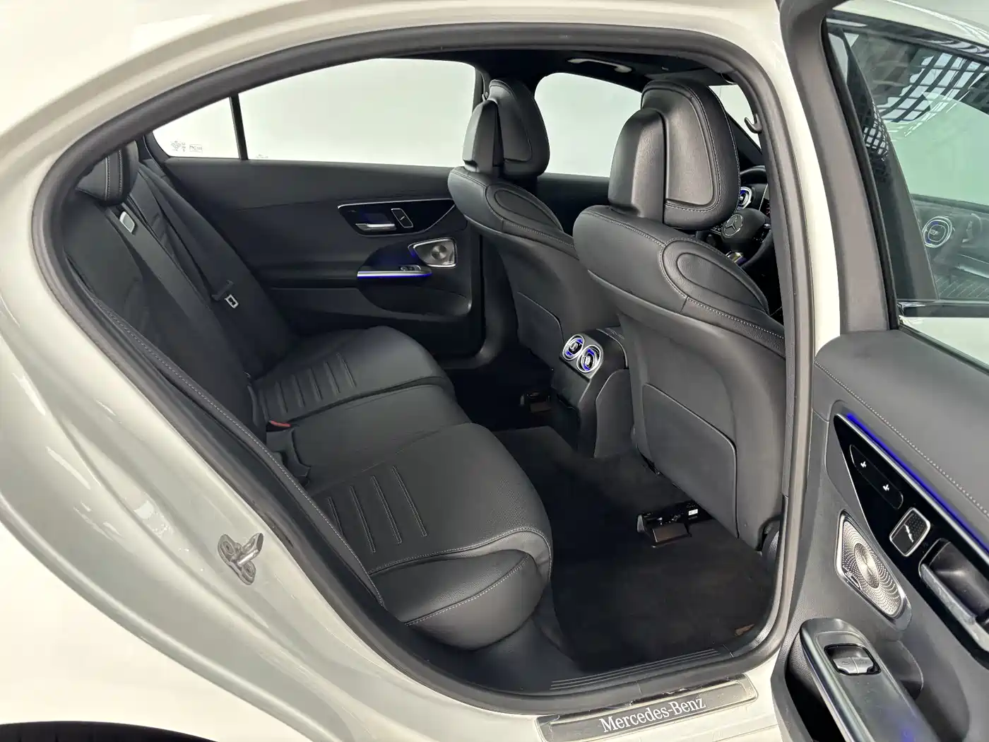 Фото 24 - Mercedes-Benz C-Class