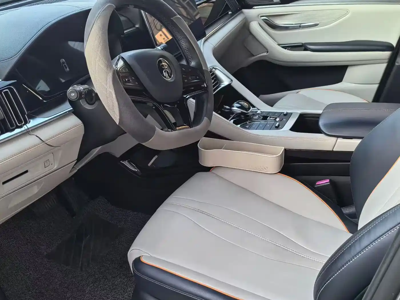 BYD Song PLUS PHEV 2021 DM-i 51KM Premium фото 8