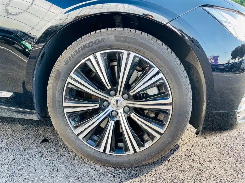 VOLVO S90 PLUG-IN HYBRID