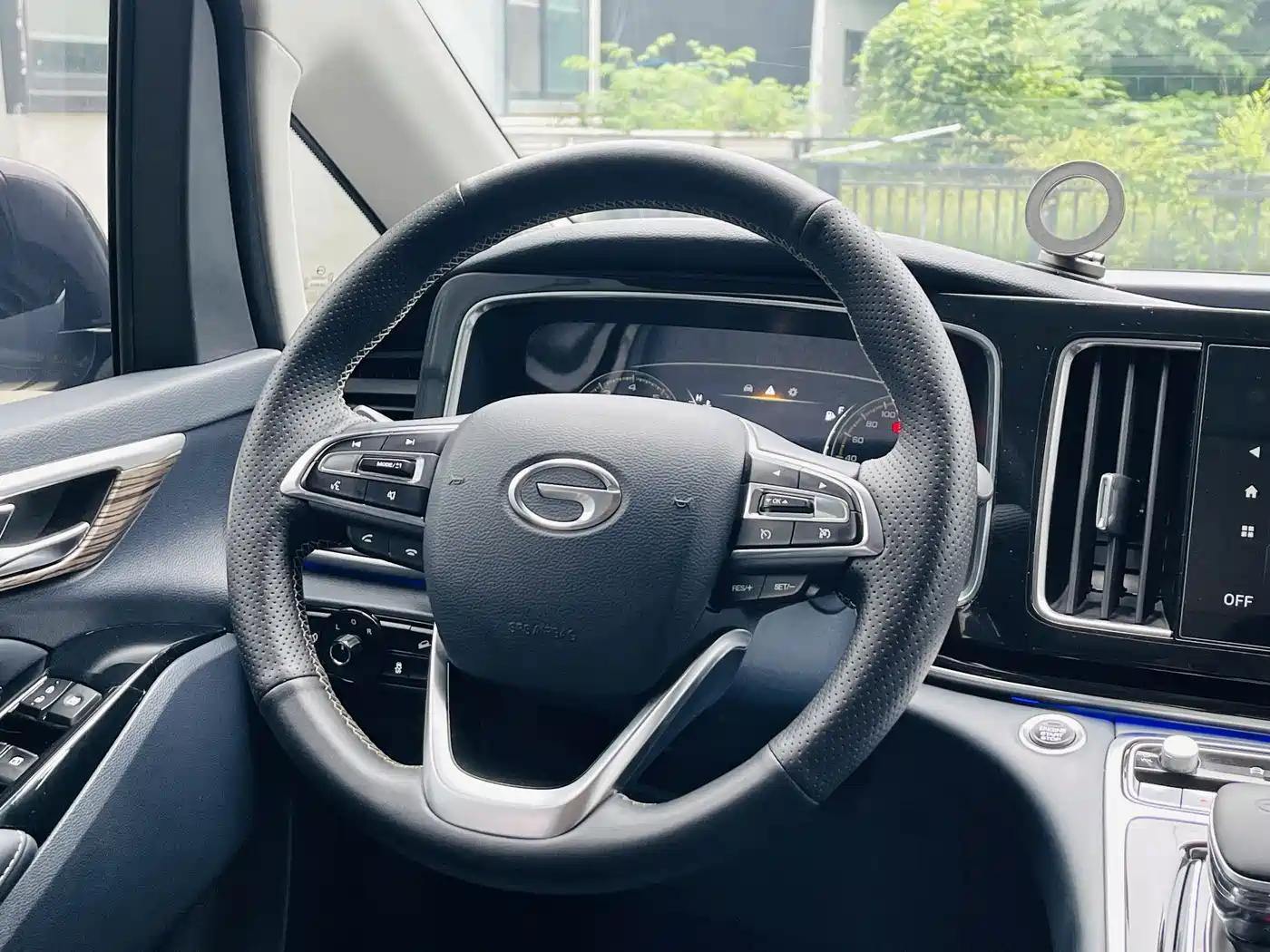 GAC Trumpchi Trumpchi M8 2023 Leading Series 390T Premium Edition фото 7