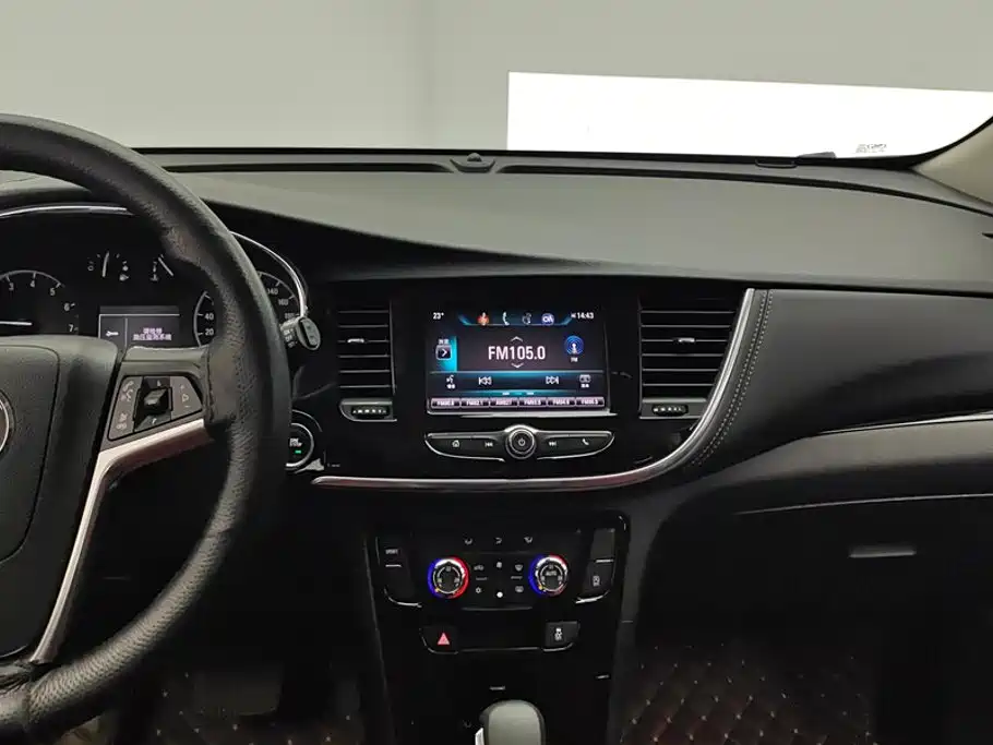 Фото 13 - Buick Encore