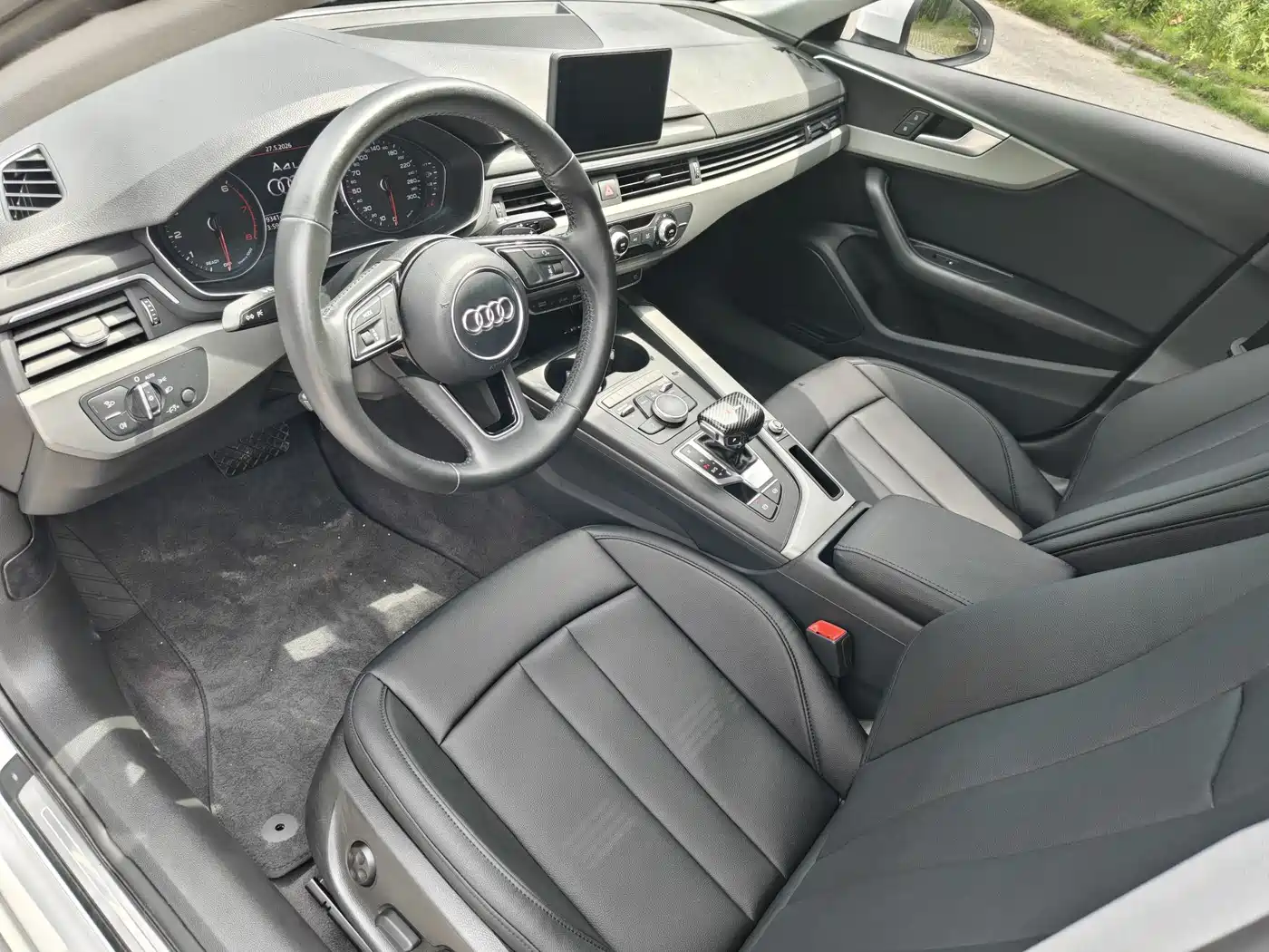 Audi A4L 2018 30th Anniversary 40 TFSI Progressive фото 8