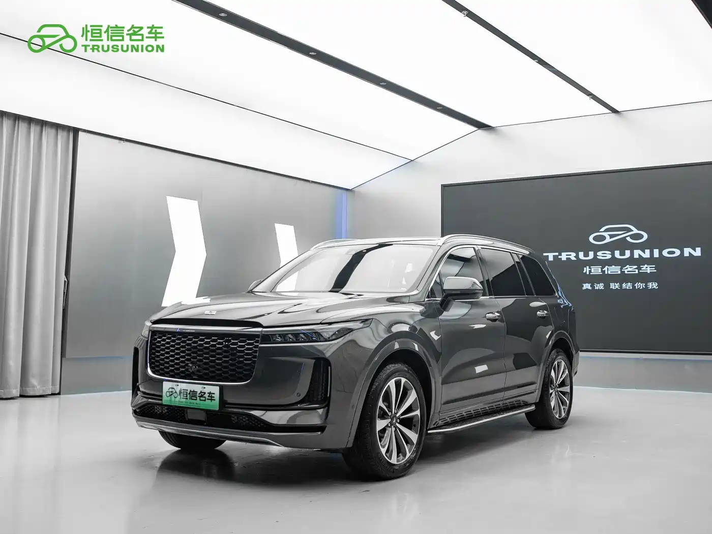 Li Auto Li ONE 2020 Extended Range 6-seater