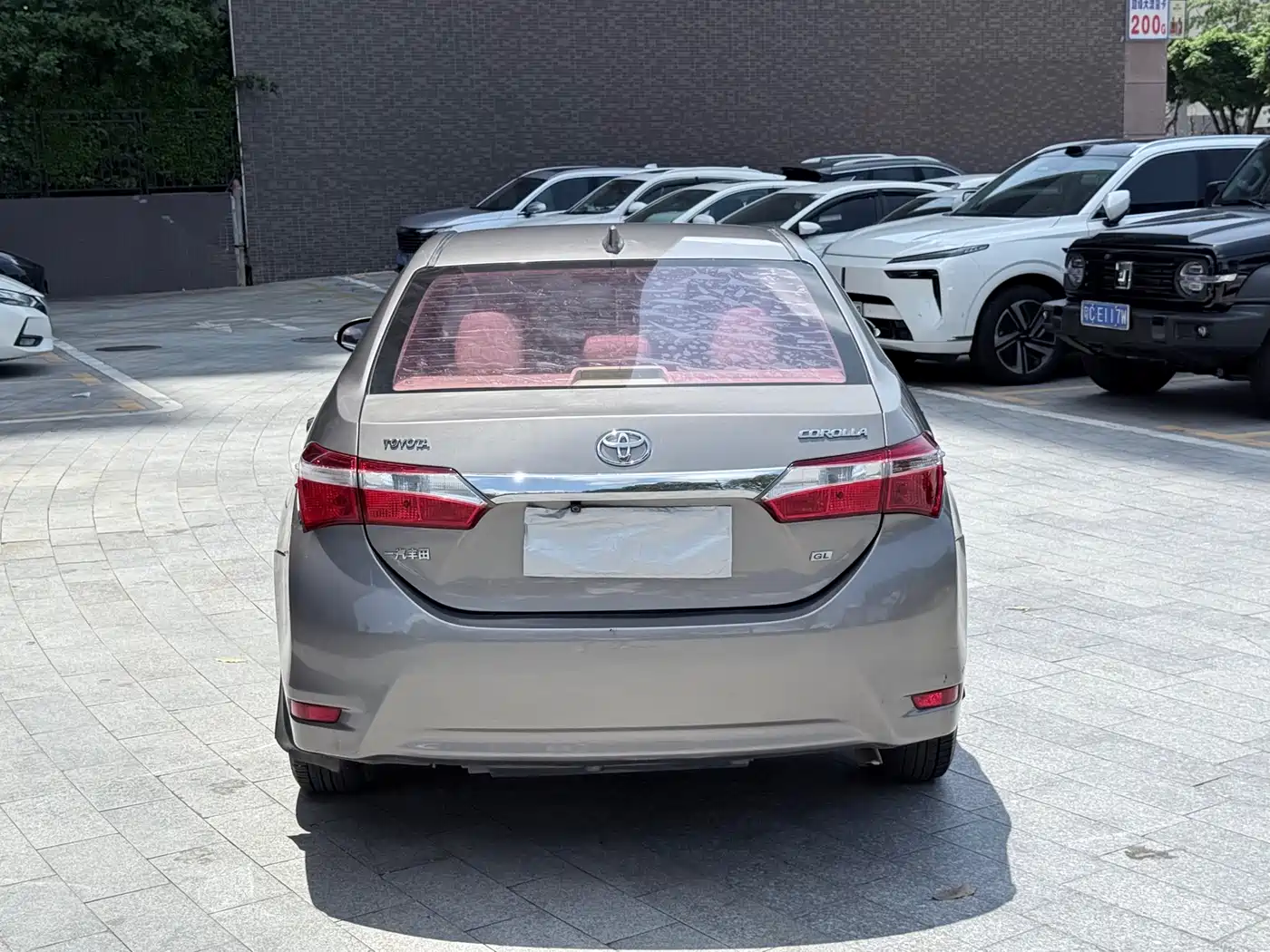 Toyota Corolla 2017 1.6L CVT GL фото 8
