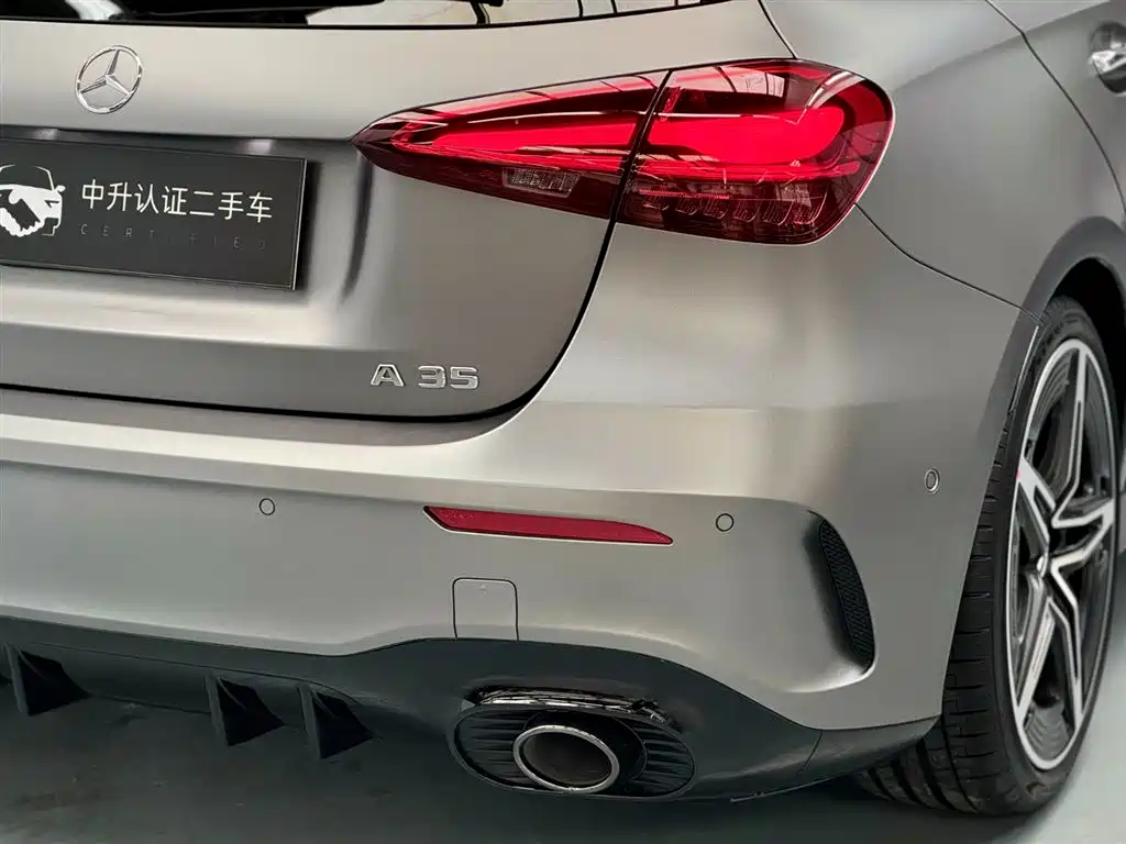 Mercedes-Benz A-Class AMG (Import) 2025 AMG A 35 4MATIC фото 4