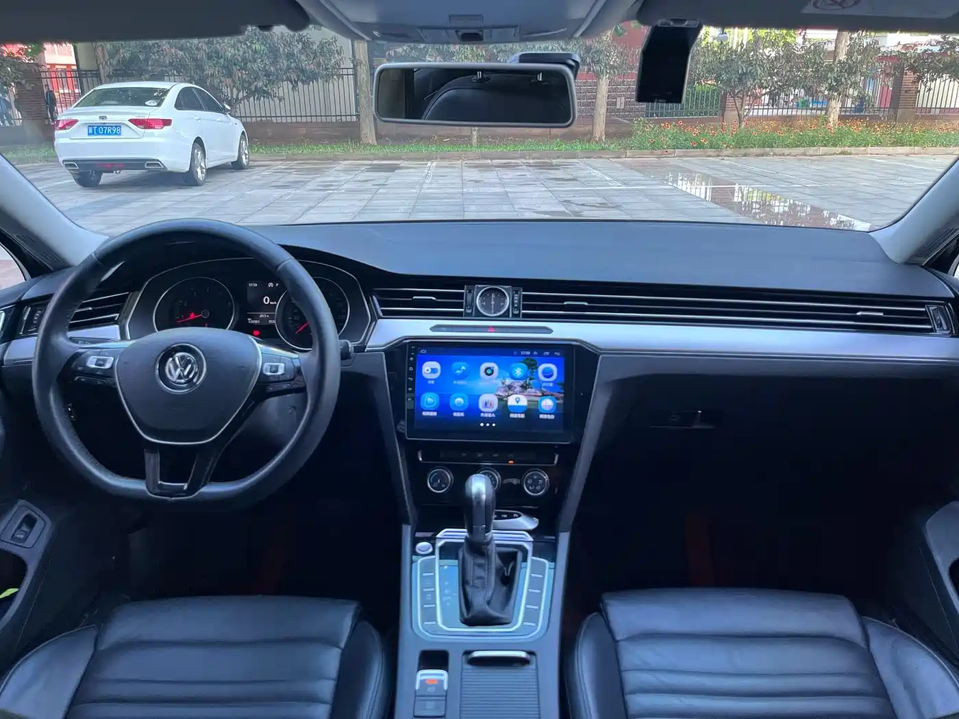 Volkswagen Magotan 2017 330TSI DSG Leading фото 9
