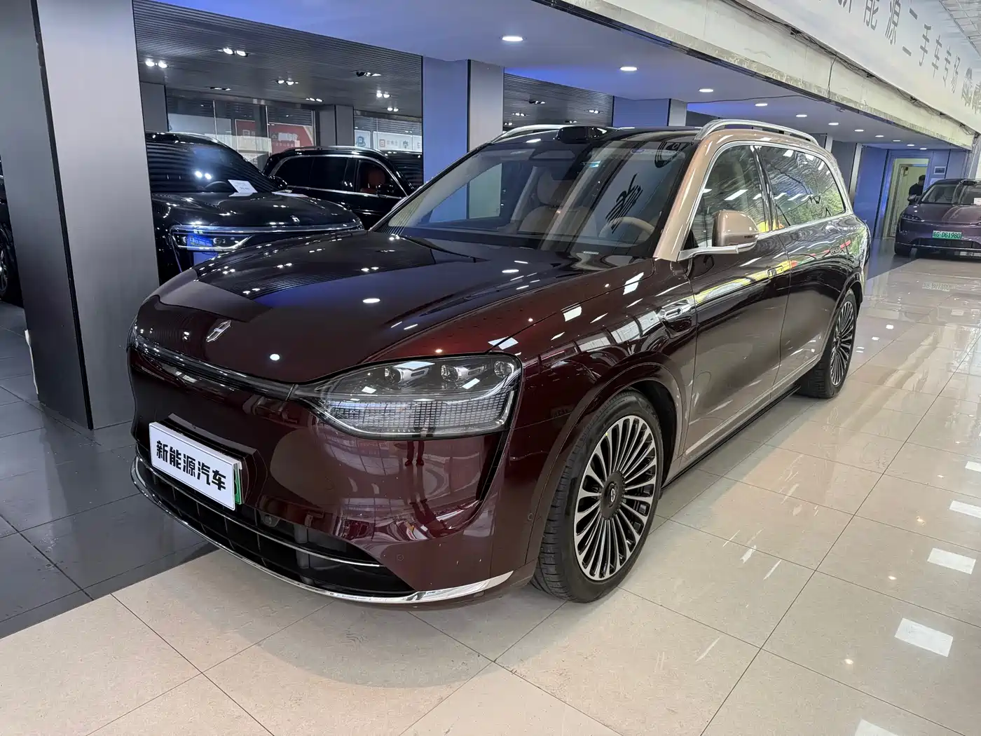 AITO Wenjie AITO M9 2025 Extended Range Ultra 52kWh 6-Seater