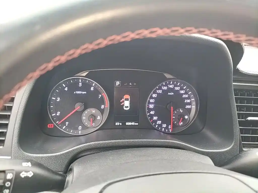 Hyundai Elantra 2016 1.4T DCT Dynamic·Vitality фото 12