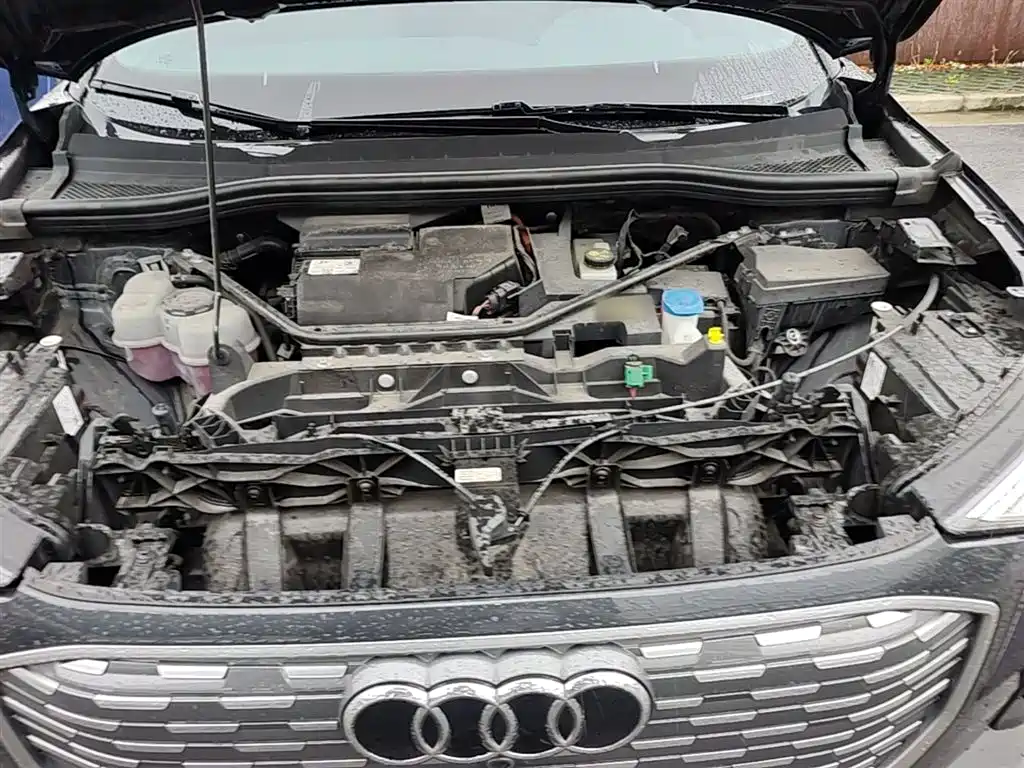 Audi Q4 e-tron 2023 40 e-tron Pioneer Edition фото 11