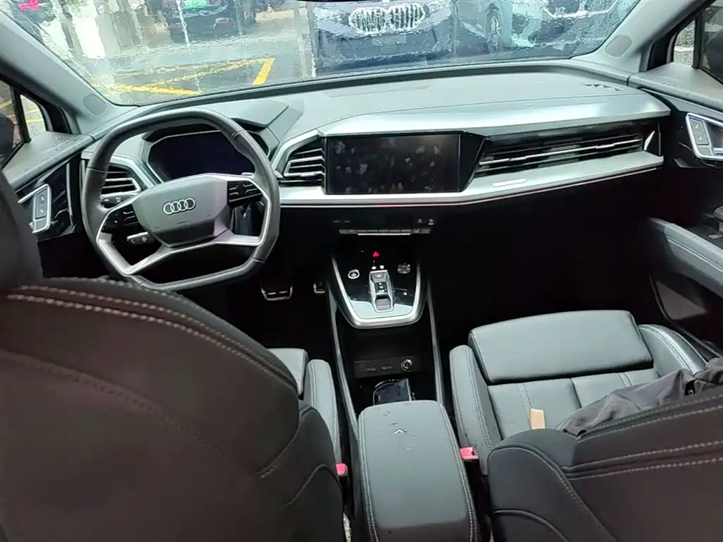 Audi Q4 e-tron 2023 40 e-tron Pioneer Edition фото 13
