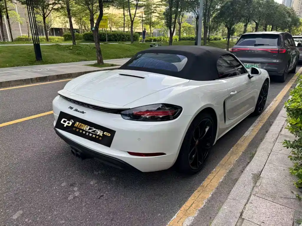 Porsche 718 2023 Boxster Style Edition 2.0T фото 6