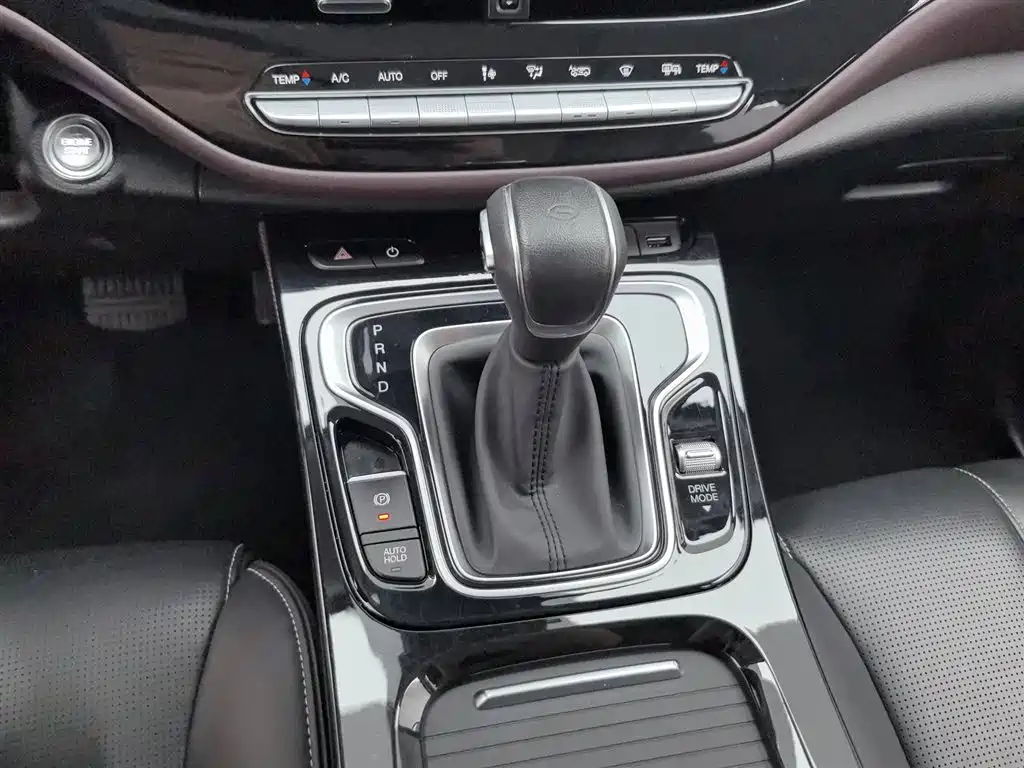 GAC Trumpchi Trumpchi M6 2023 PRO 270T DCT Luxury Edition фото 13