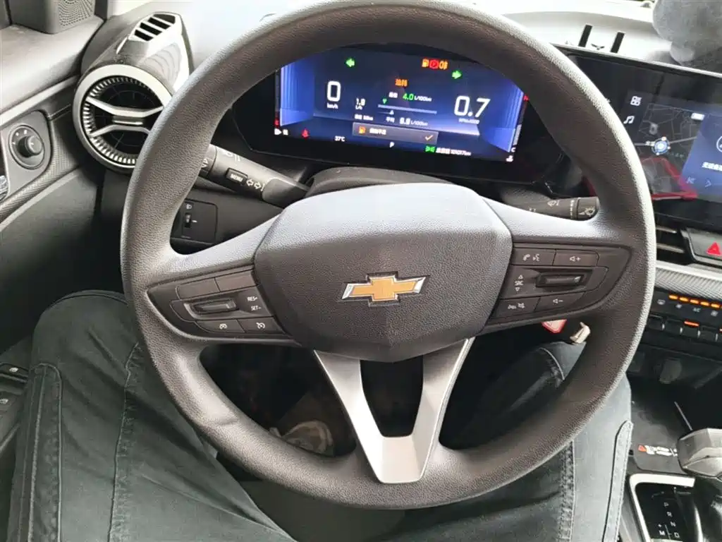 Chevrolet Monza 2023 1.5L DCT Enjoyment Edition фото 11