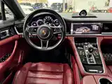 Photo 6 - Porsche Panamera New Energy