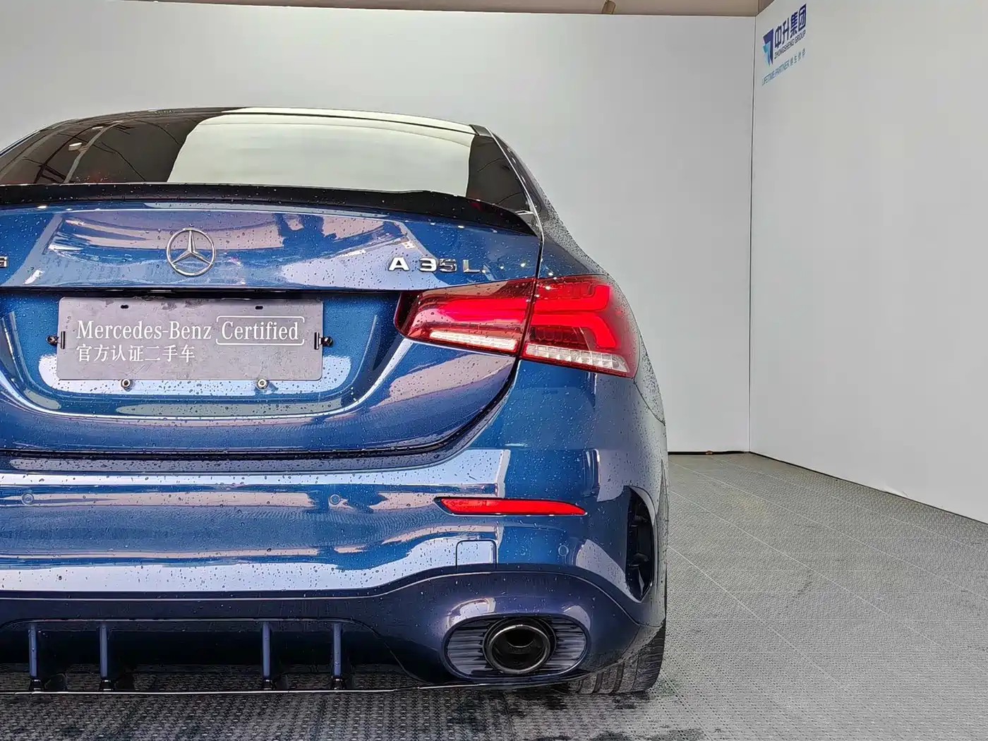 Mercedes-Benz A-Class AMG 2019 AMG A 35 L 4MATIC фото 21