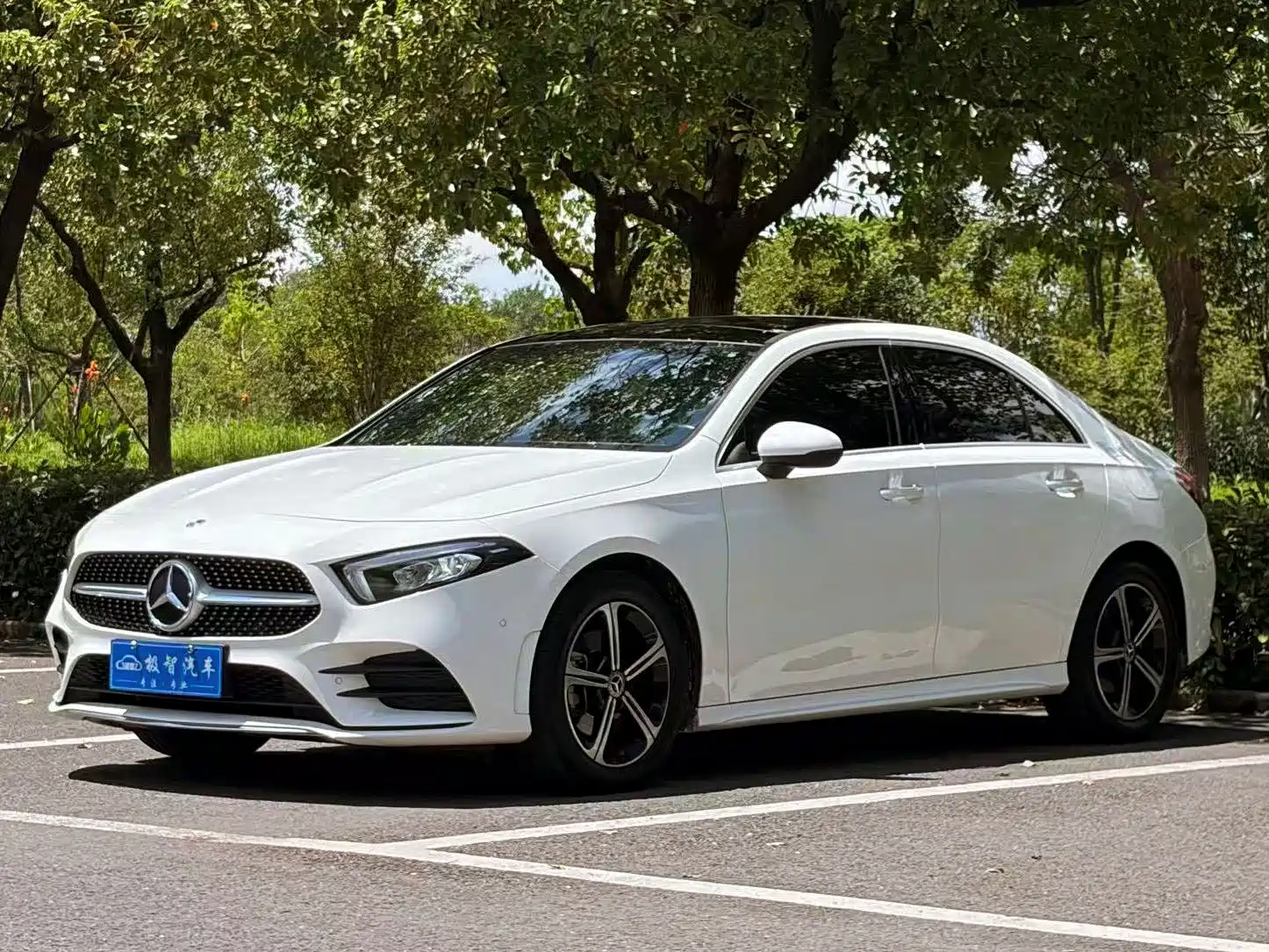 Фото 1 - Mercedes-Benz A-Class