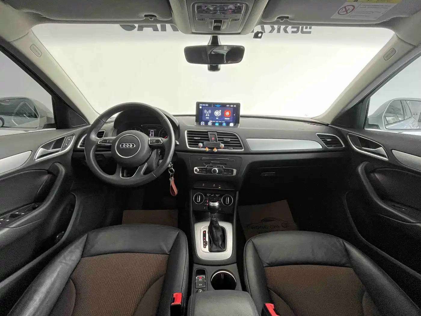 Audi Q3 2018 35 TFSI Fashion Collector's Edition фото 16