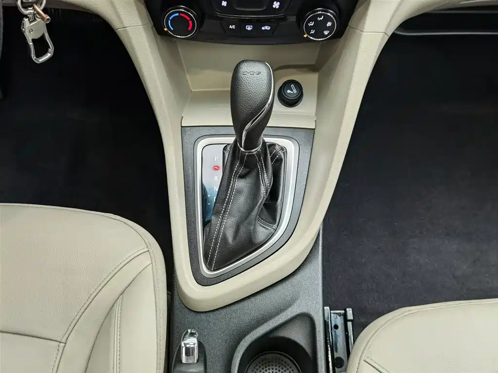 Buick Excelle GT 2018 15T Dual Clutch Elite фото 13