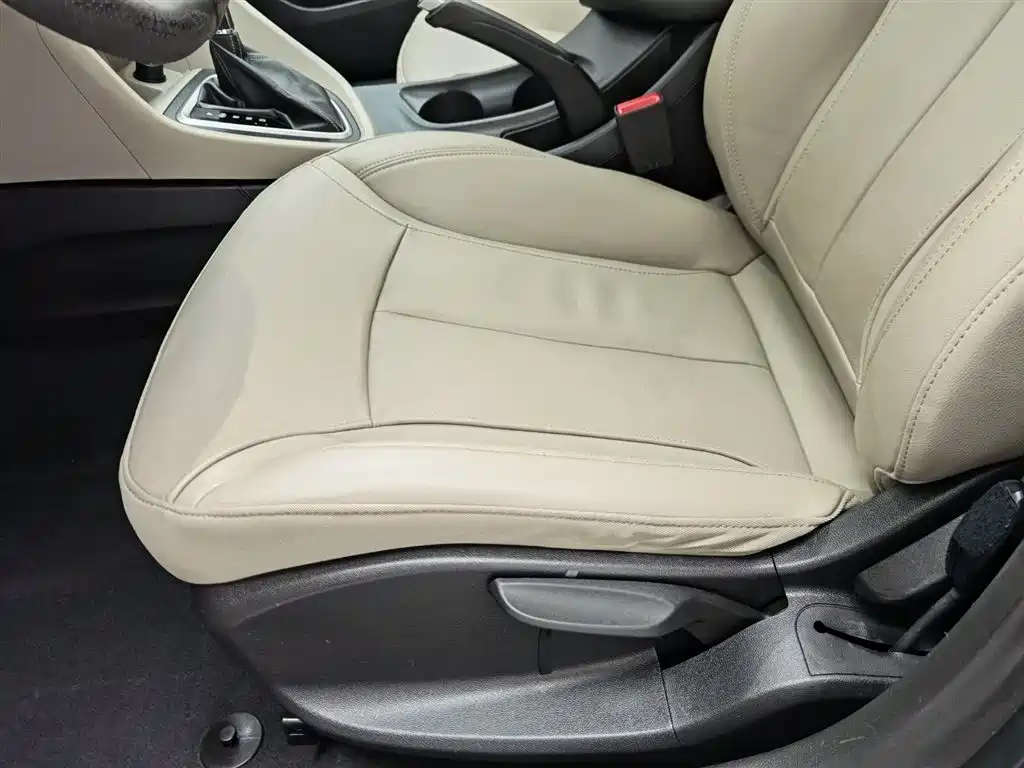 Buick Excelle GT 2018 15T Dual Clutch Elite фото 20
