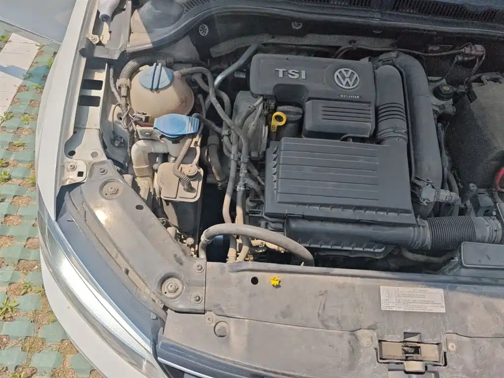 Volkswagen Sagitar 2017 230TSI Automatic Comfort фото 20