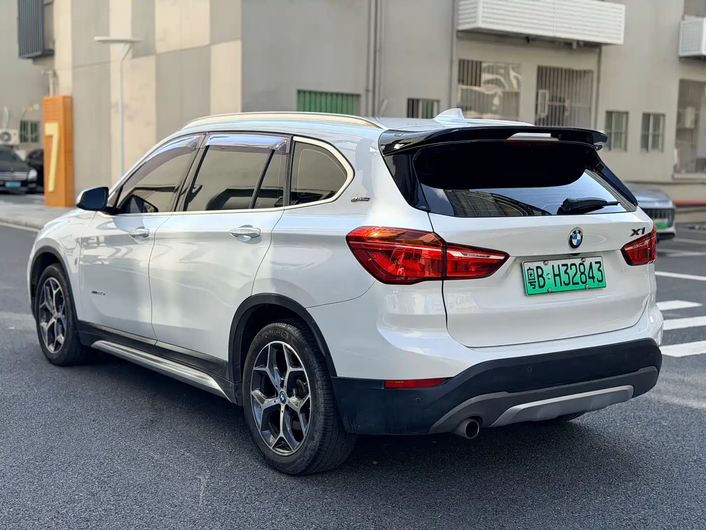 BMW X1 New Energy 2018 xDrive25Le Luxury Model фото 7