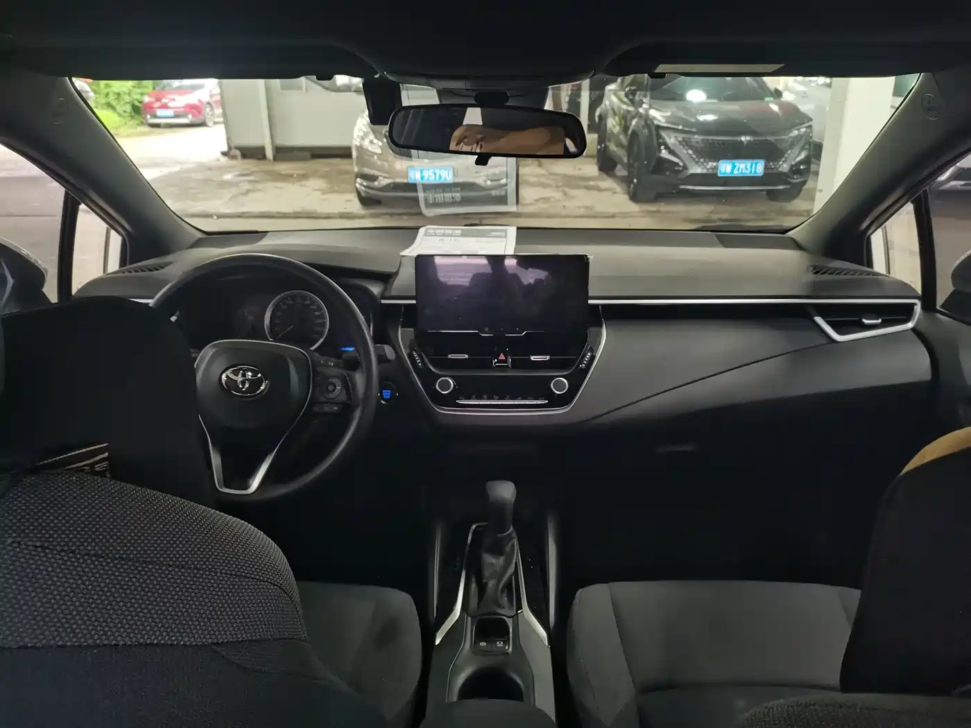 Toyota Levin 2026 Model 185T CVT Luxury Edition фото 6
