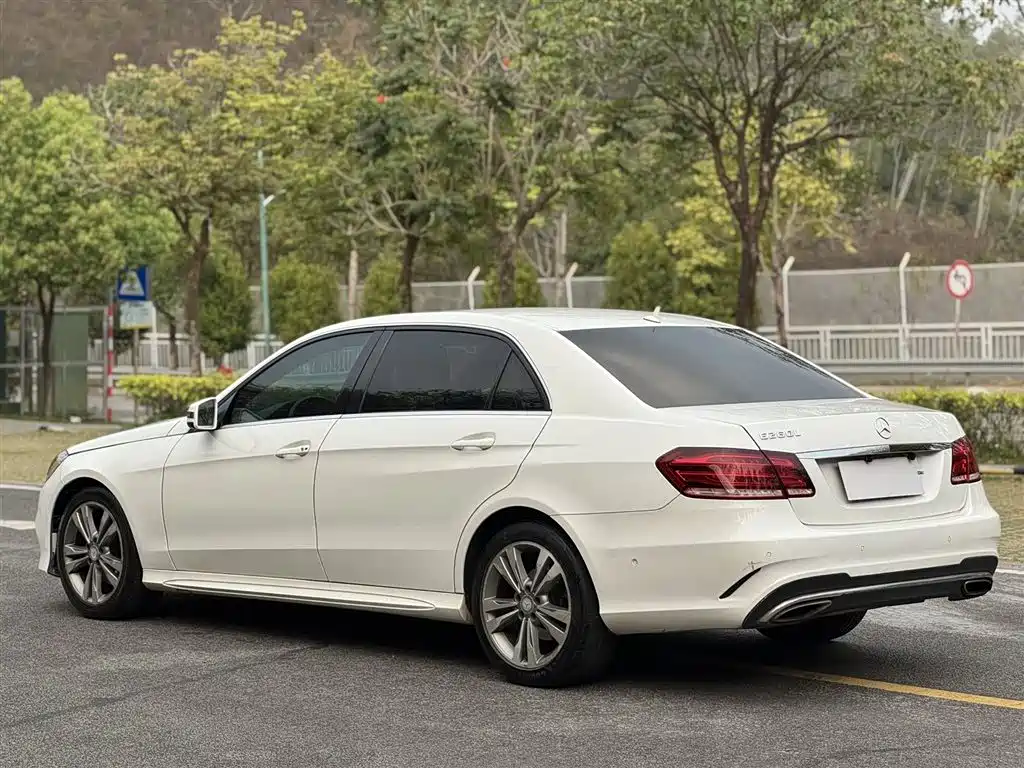 Mercedes-Benz E-Class 2014 Facelift E 260 L Sport фото 6