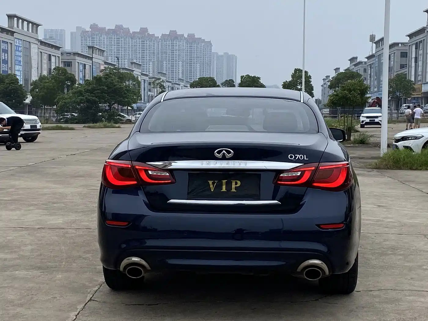 Infiniti Q70 2018 2017 Q70L 2.5L Elite Edition
