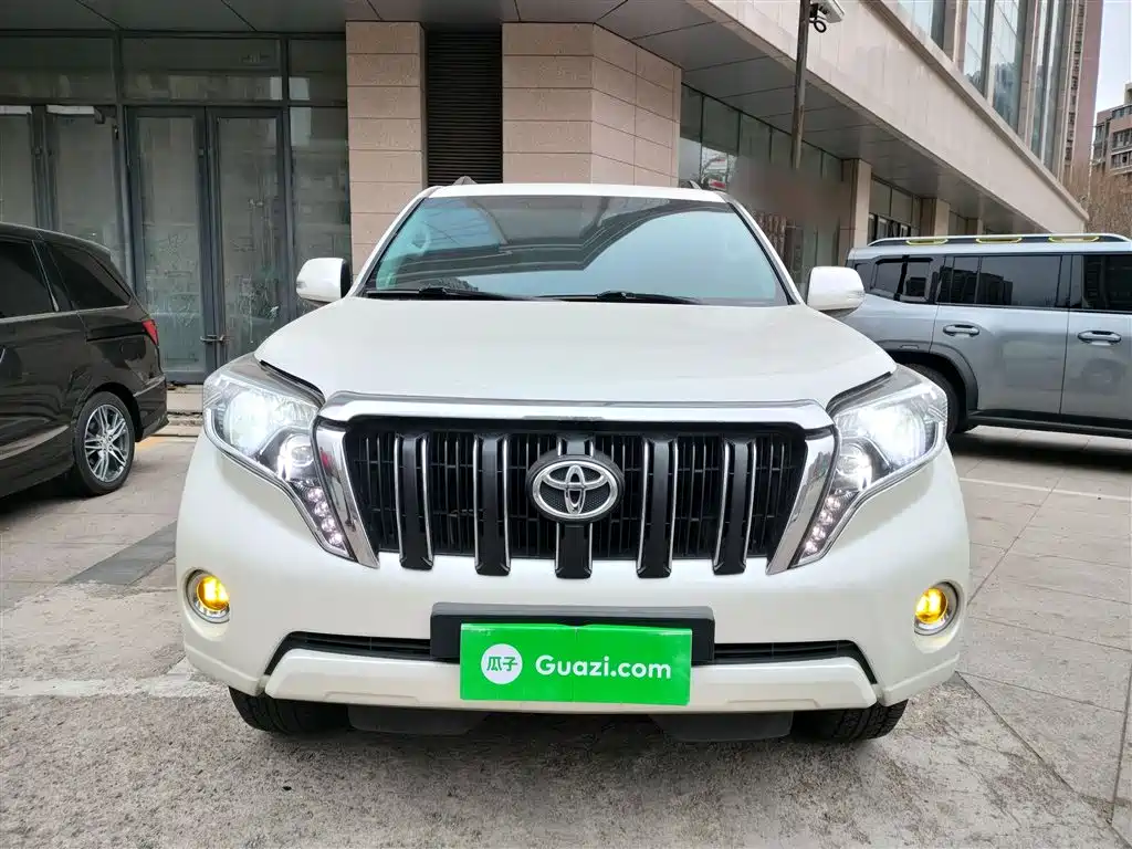 Toyota Prado 2015 2.7L Automatic Standard фото 3