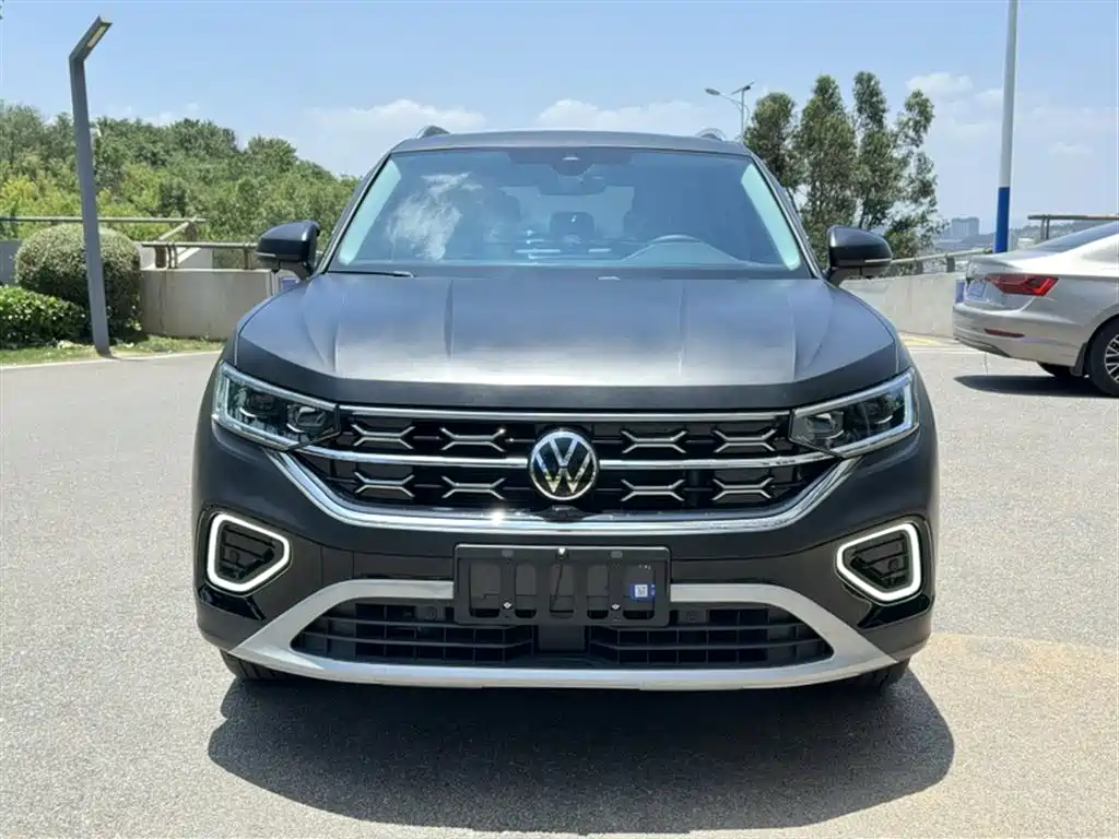 Volkswagen Tayron 2024 330TSI 2WD Luxury Plus Advanced фото 10