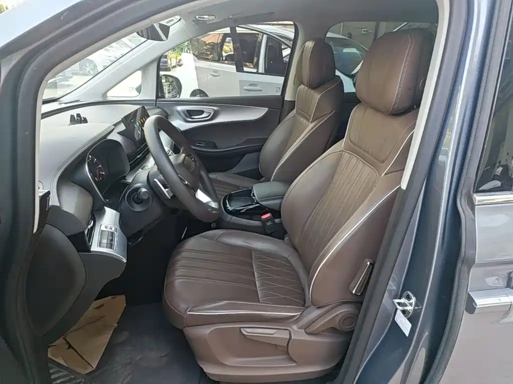 Roewe iMAX8 2024 2023 400TGI Comfort Edition