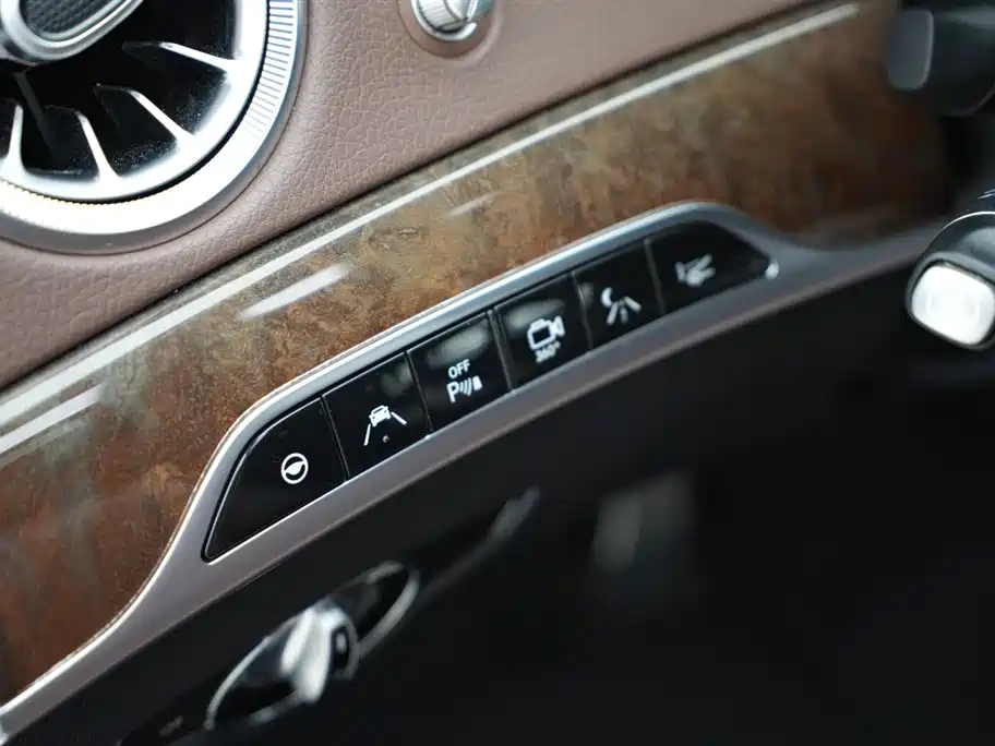 Mercedes-Benz S-Class AMG 2015 AMG S 63 L 4MATIC фото 9