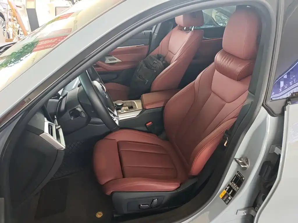 BMW i4 2026 2025 eDrive40