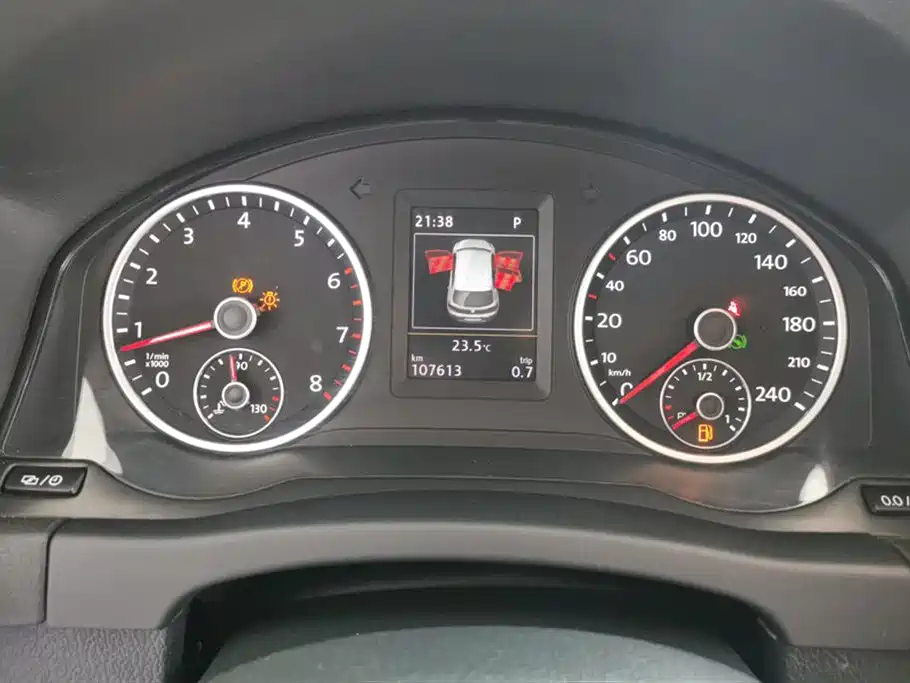 Volkswagen Tiguan 2016 Model 300TSI Automatic 2WD Luxury Edition фото 14