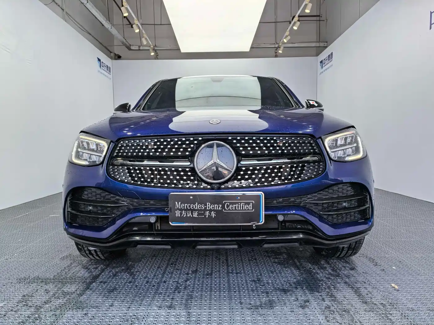 Mercedes-Benz GLC Coupe 2020 GLC 260 4MATIC Coupe SUV фото 2
