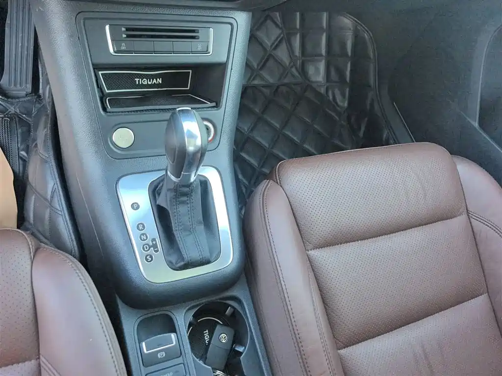Volkswagen Tiguan 2015 1.8TSI Automatic 2WD Highline фото 21